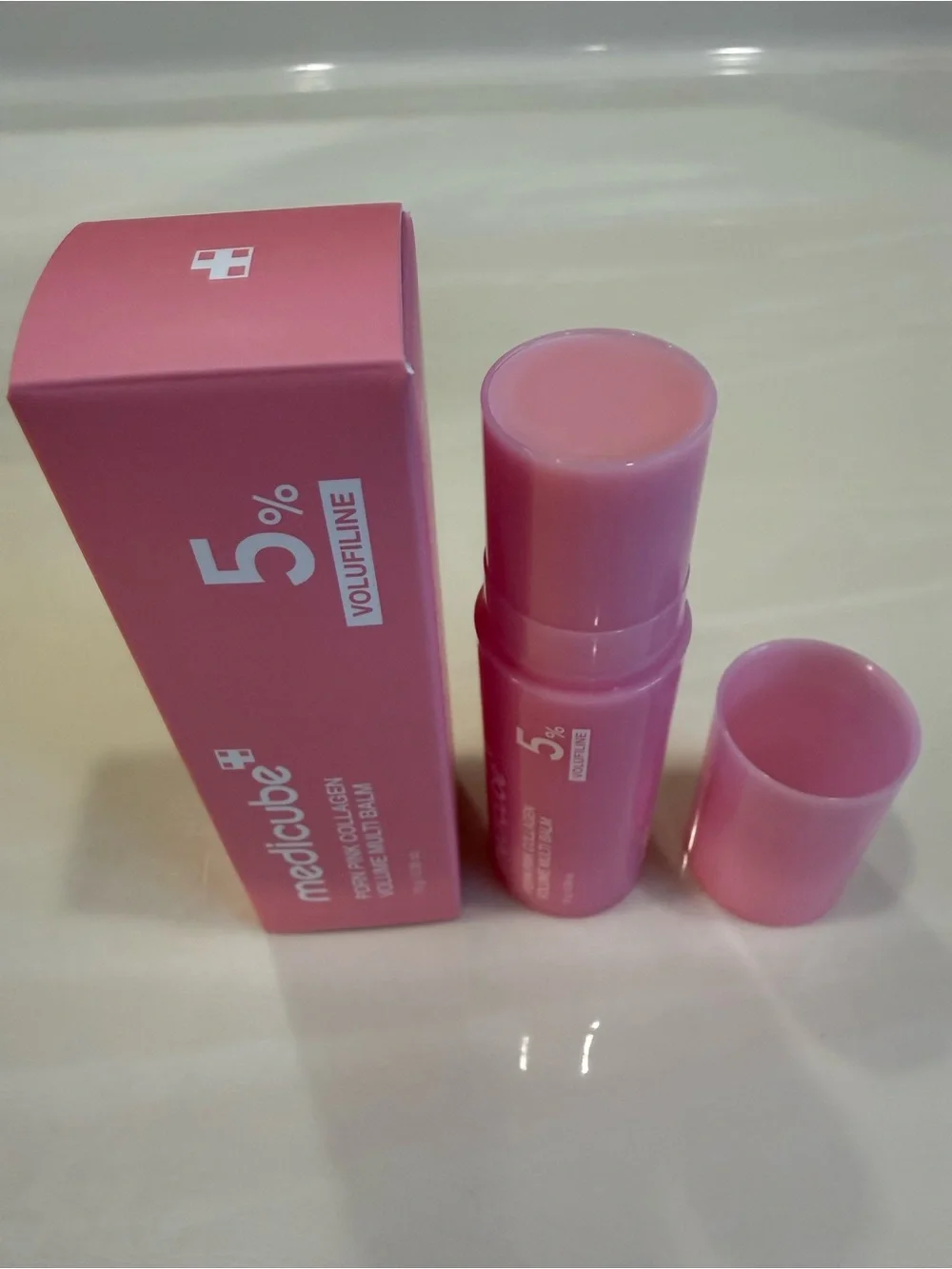 New Medicube 5% Volufiline PDRN Pink Collagen Multi Balm - Picture 2 of 4